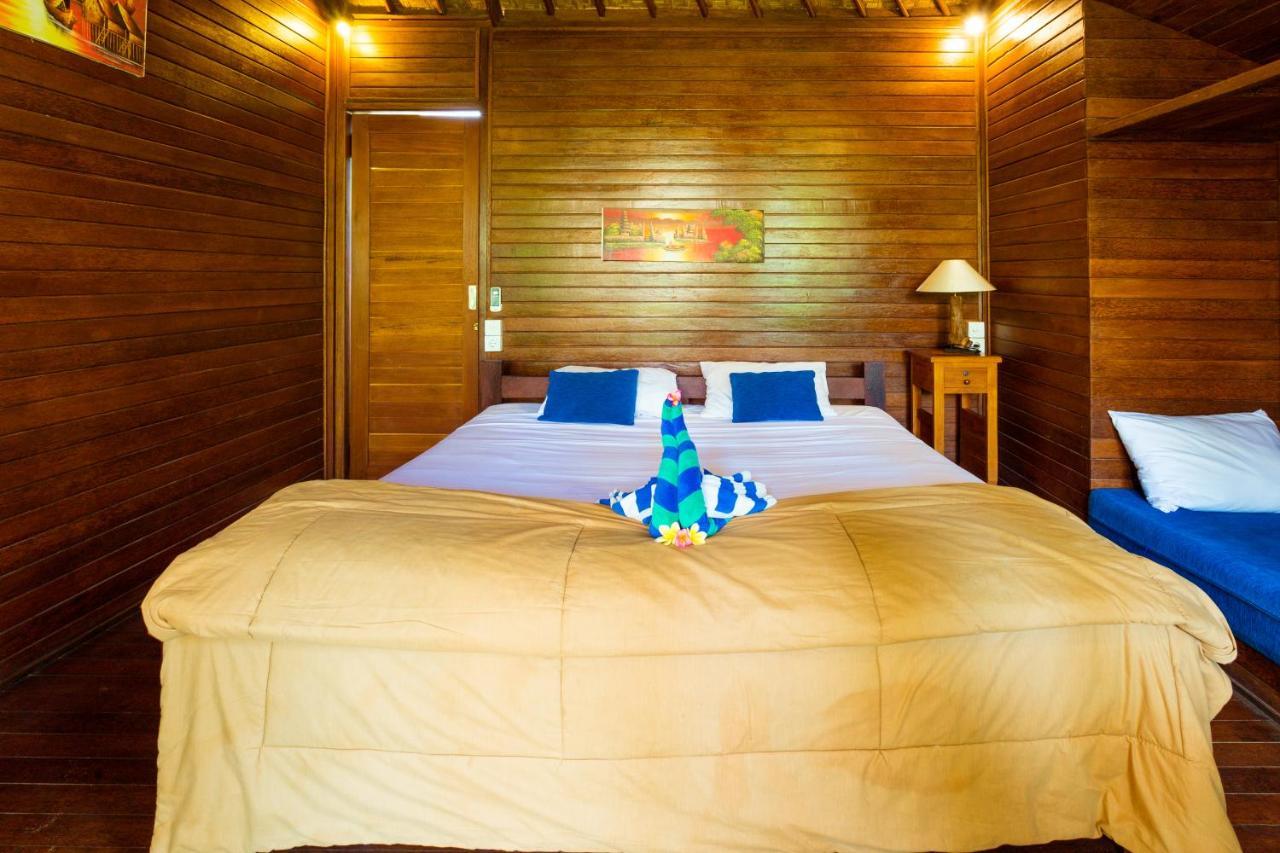 Adi Bungalow Lembongan Buitenkant foto