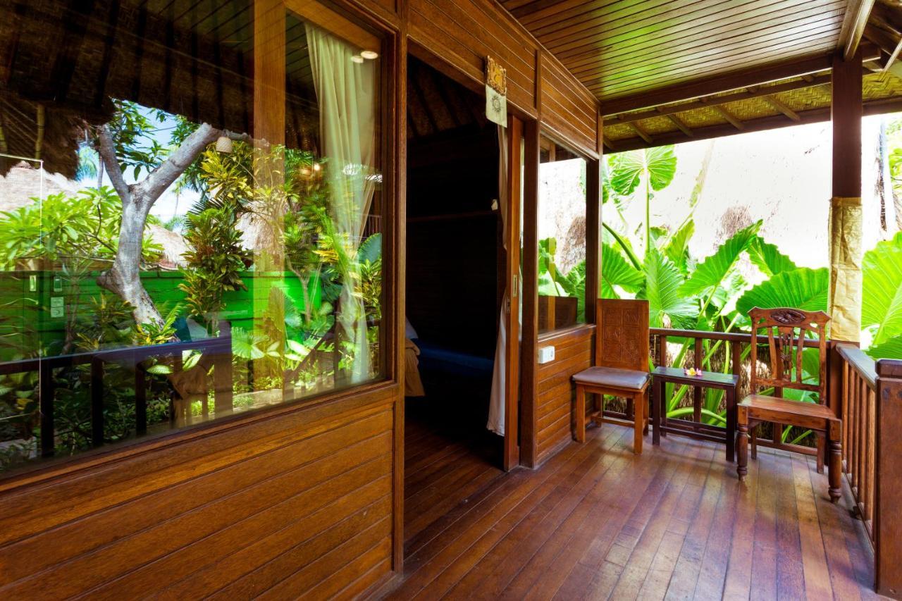 Adi Bungalow Lembongan Buitenkant foto